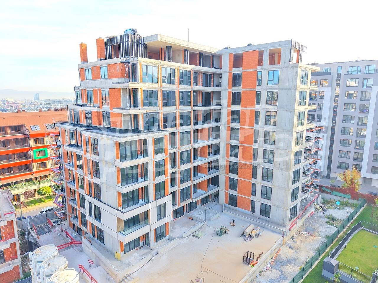 Foto 2 von 12 — SYNERA Residence - качество и стил в Манастирски ливади - изток