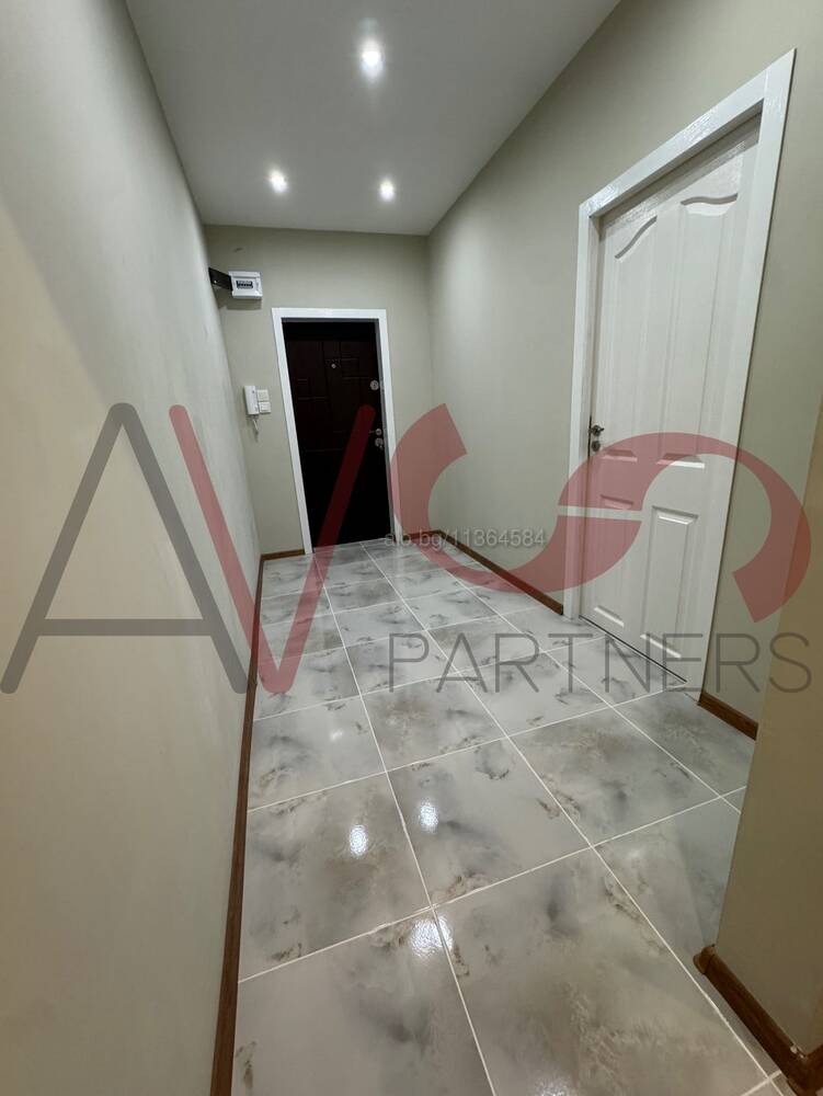 Foto 4 von 7 — Едностаен апартамент във Връбница 1