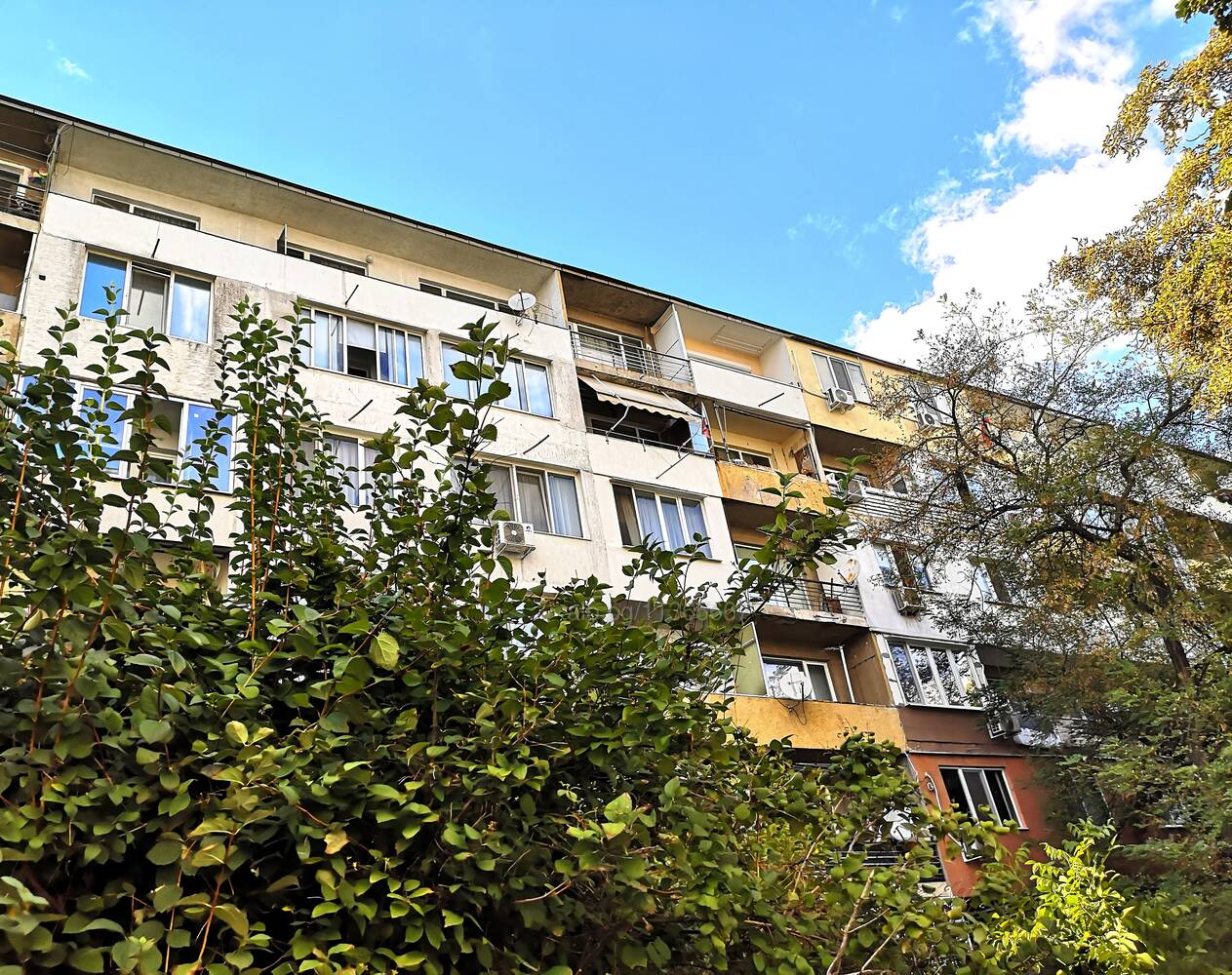 Foto 6 von 12 — Продава апартамент в жк. Свобода