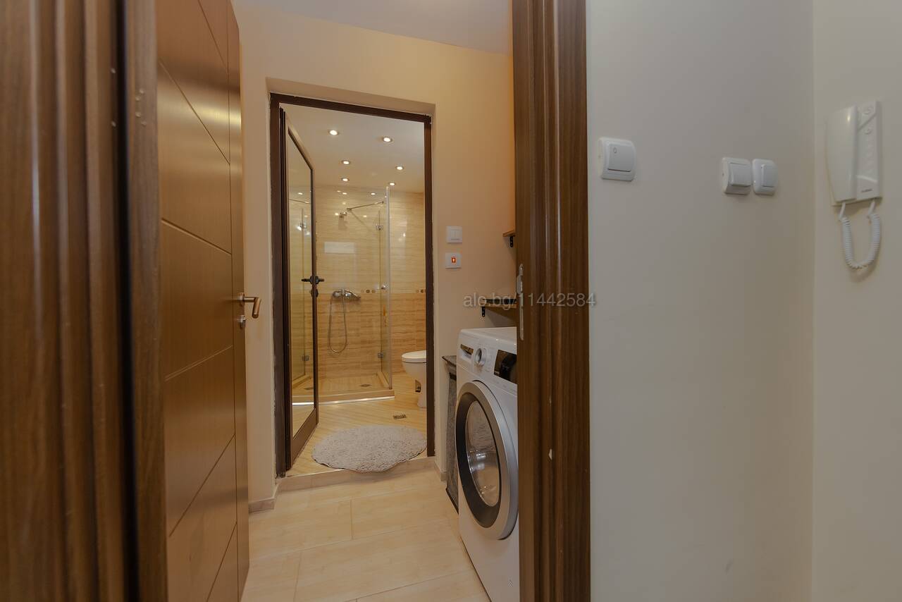 Foto 3 von 12 — Двустаен апартамент, до метростанция в кв. Лагера