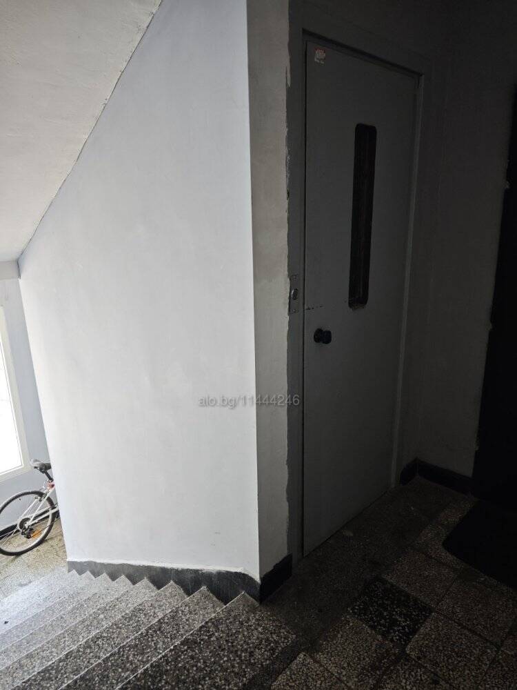 Foto 11 von 12 — Просторен 3-стаен апартамент 109 кв.м - Връбница 1 - до метро Бели Дунав