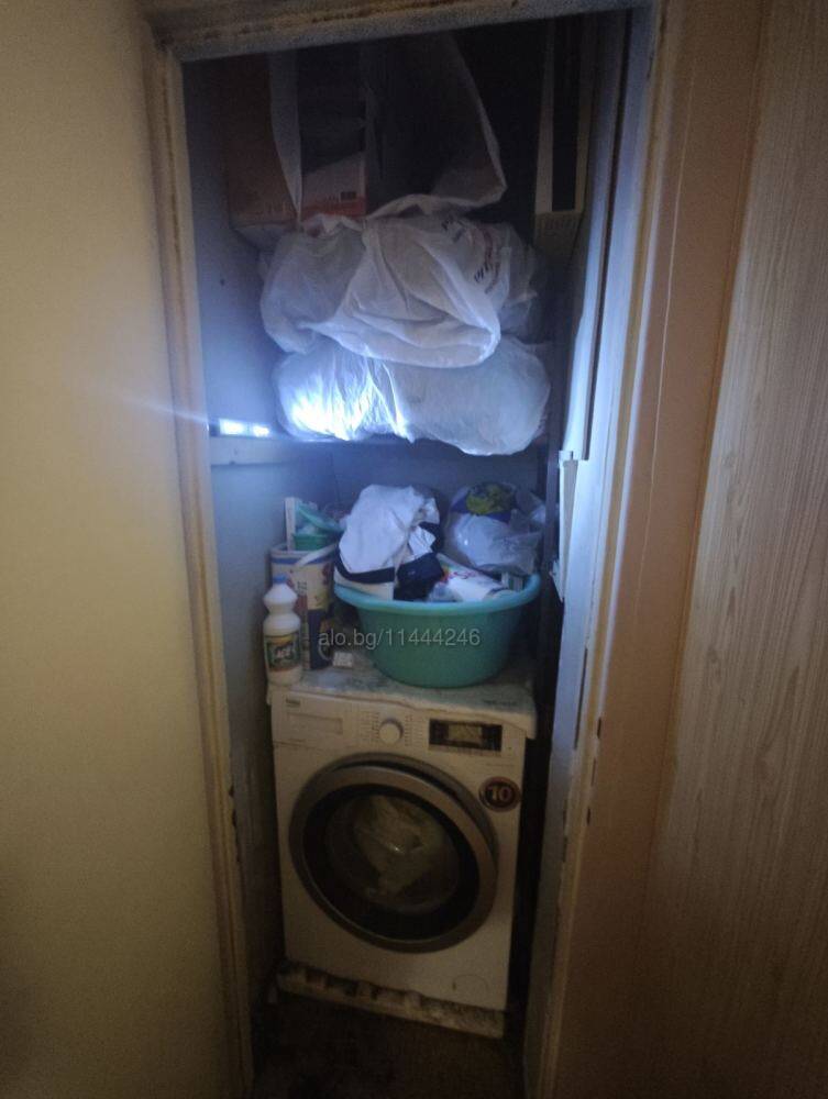 Foto 9 von 12 — Просторен 3-стаен апартамент 109 кв.м - Връбница 1 - до метро Бели Дунав