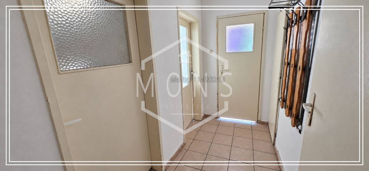 Foto 8 von 12 — Продава се двустаен апартамент в гр. София, Дружба 1