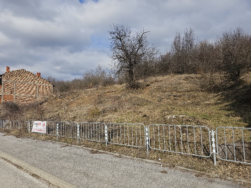 Foto 1 von 2 — Парцел