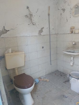Foto 11 von 13 — Търговски имот