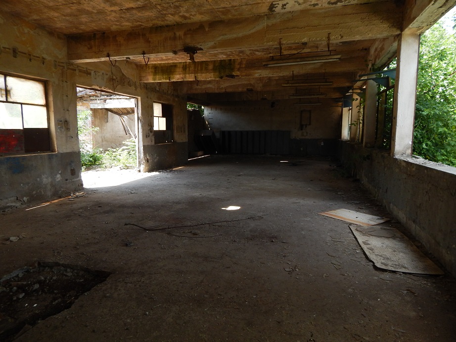 Foto 11 von 13 — Производствен имот