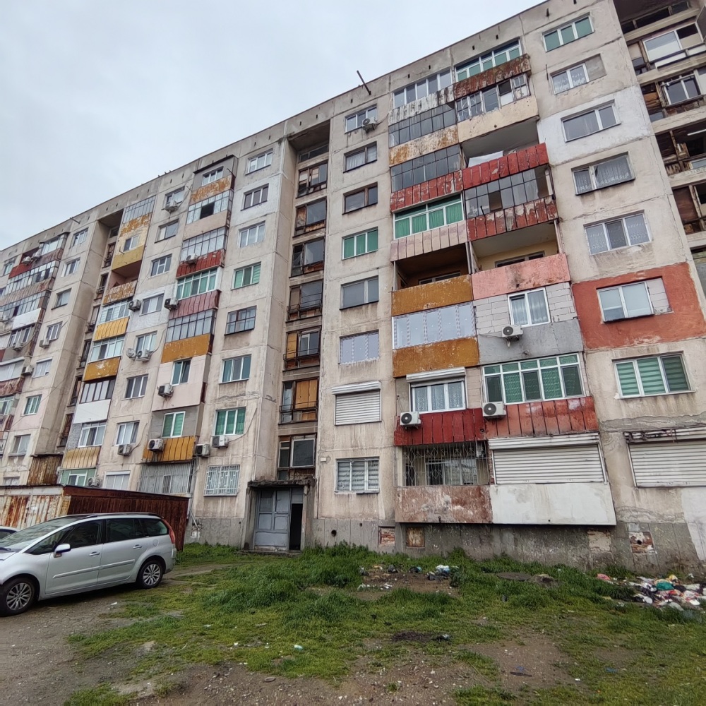 Foto 5 von 6 — Двустаен апартамент
