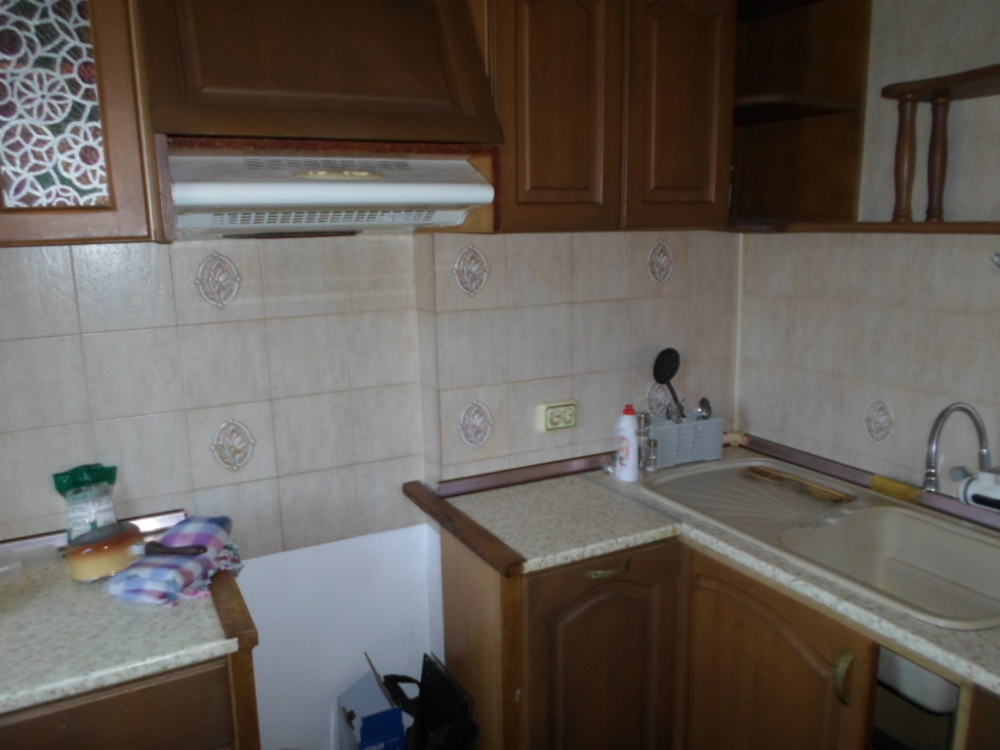Foto 2 von 13 — Парцел с къща