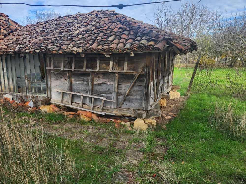 Foto 4 von 4 — Обособена част