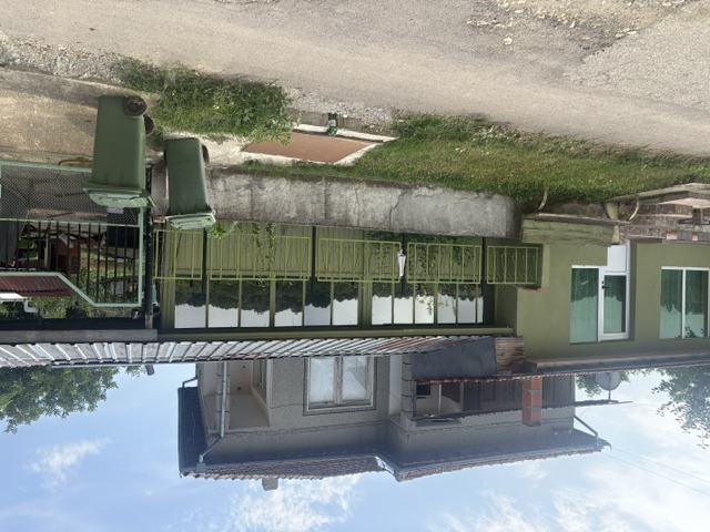 Foto 2 von 12 — Къща с парцел