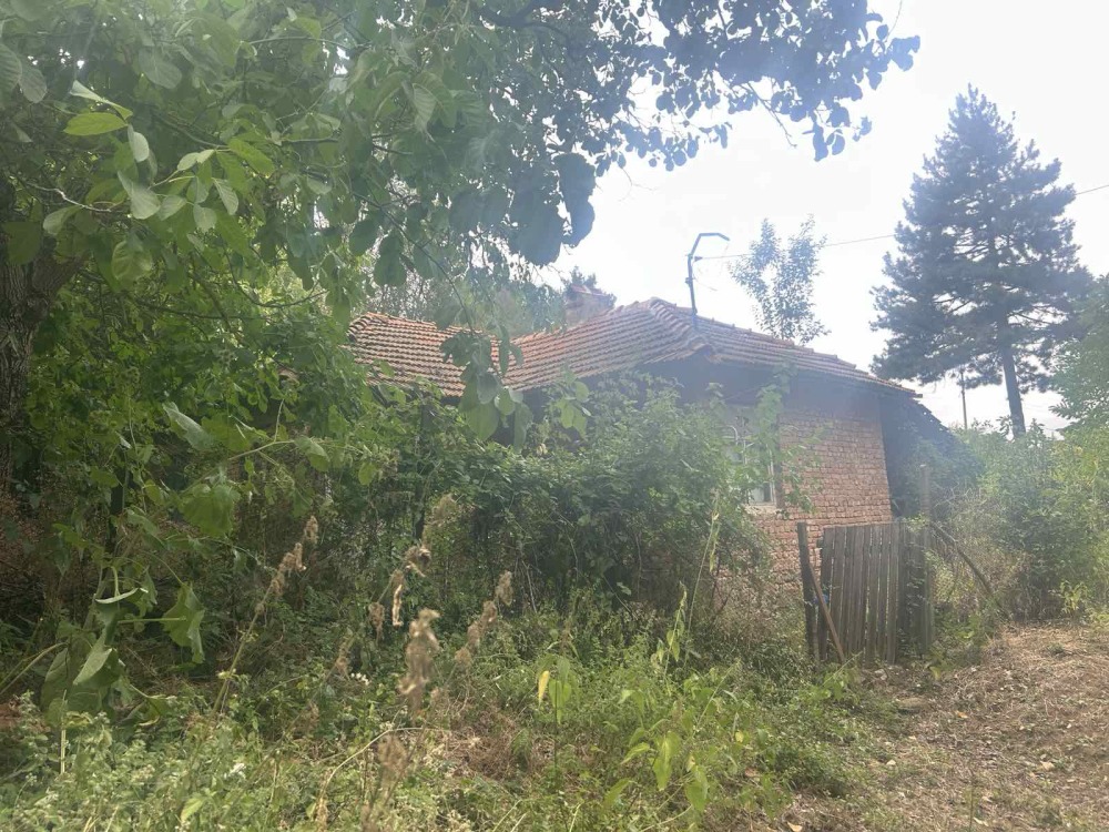 Foto 5 von 5 — Парцел с къща