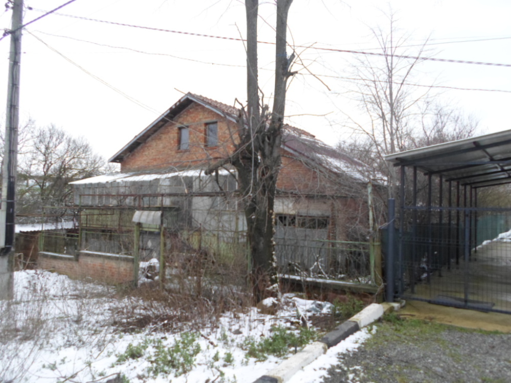 Foto 1 von 13 — Парцел с къща