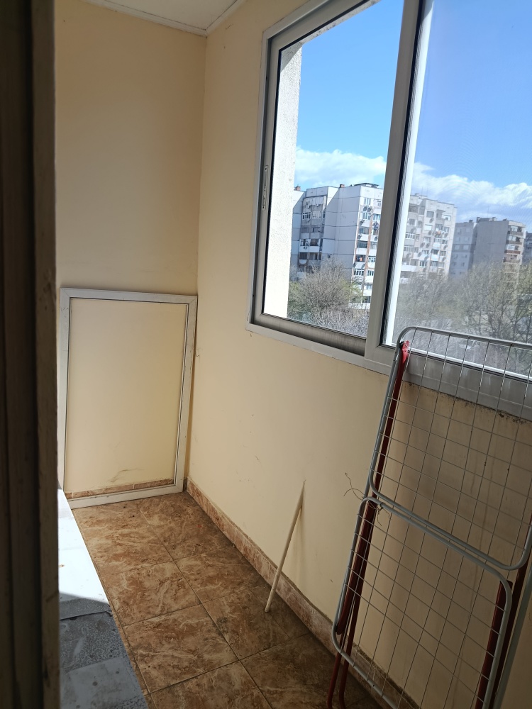 Foto 11 von 12 — Двустаен апартамент