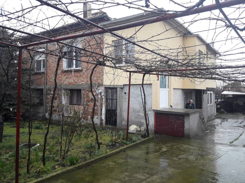 Foto 9 von 9 — Къща с парцел