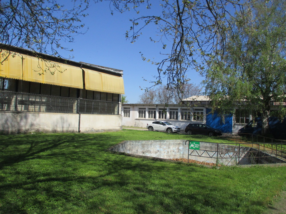 Foto 5 von 6 — Производствен имот