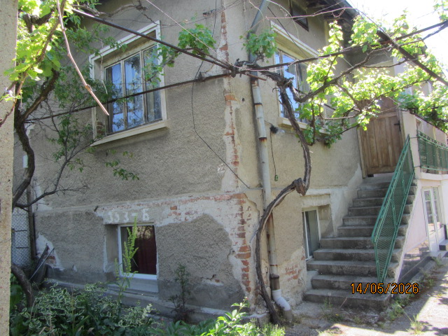 Foto 3 von 12 — Парцел с къща