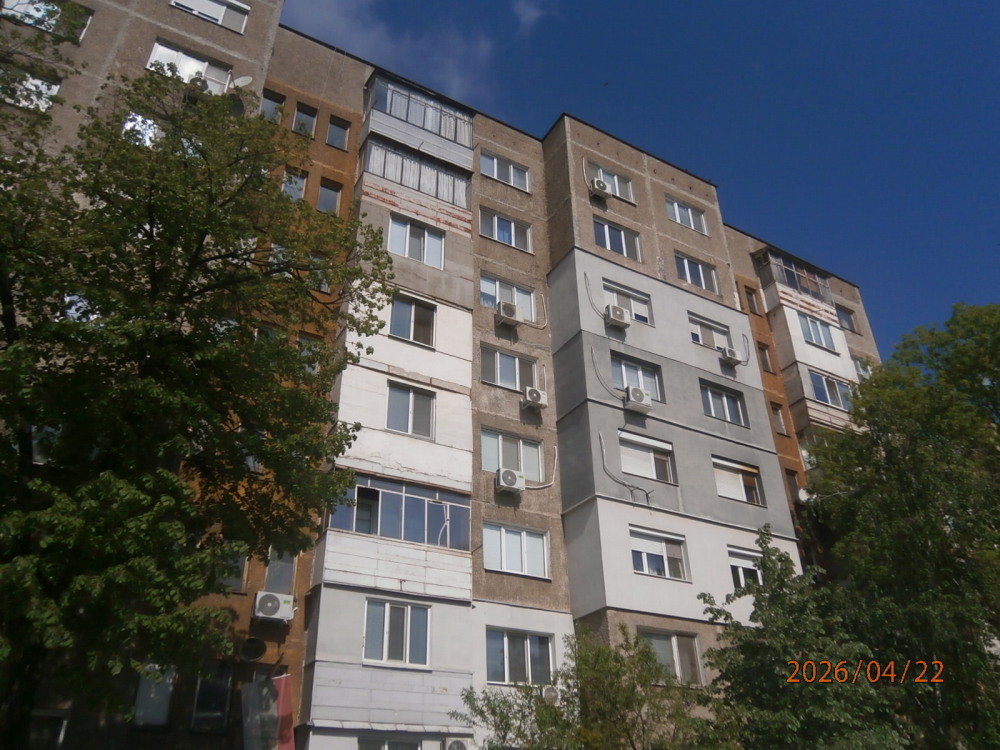 Foto 1 von 8 — Двустаен апартамент