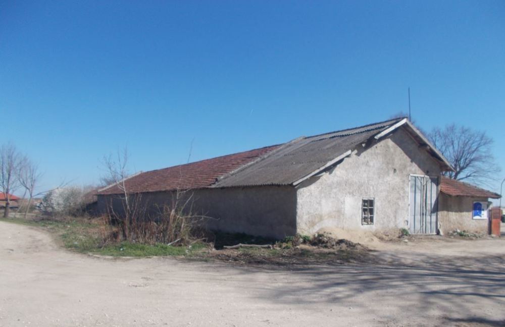 Foto 2 von 6 — Земеделски имот