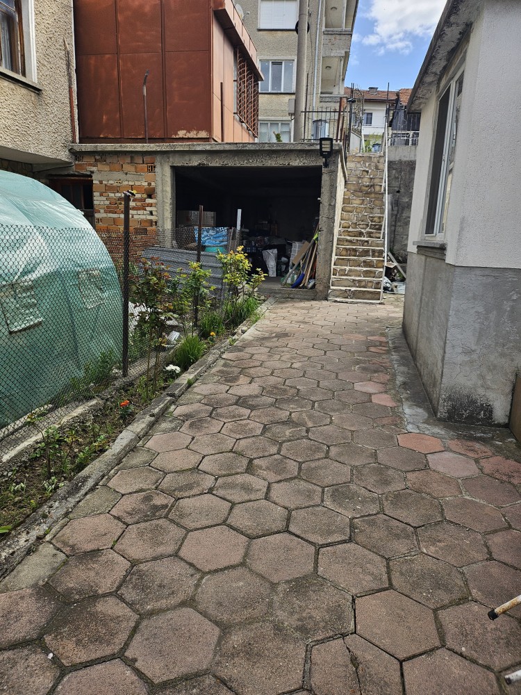 Foto 2 von 4 — Парцел