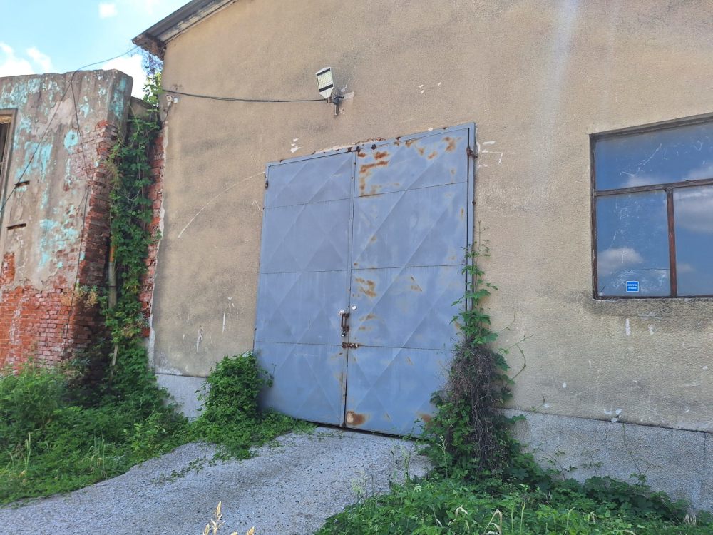Foto 11 von 18 — Производствен имот