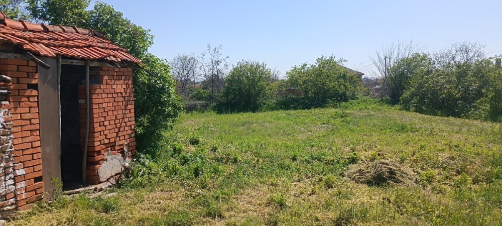 Foto 3 von 7 — Парцел
