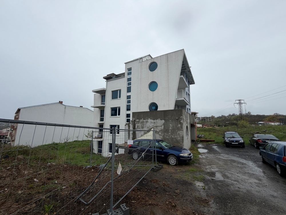 Foto 12 von 13 — Двустаен апартамент