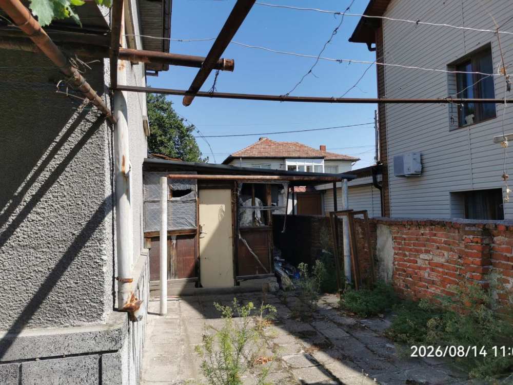 Foto 10 von 13 — Къща с парцел