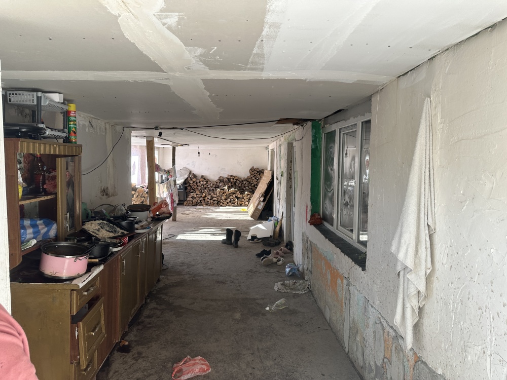 Foto 11 von 12 — Парцел с къща