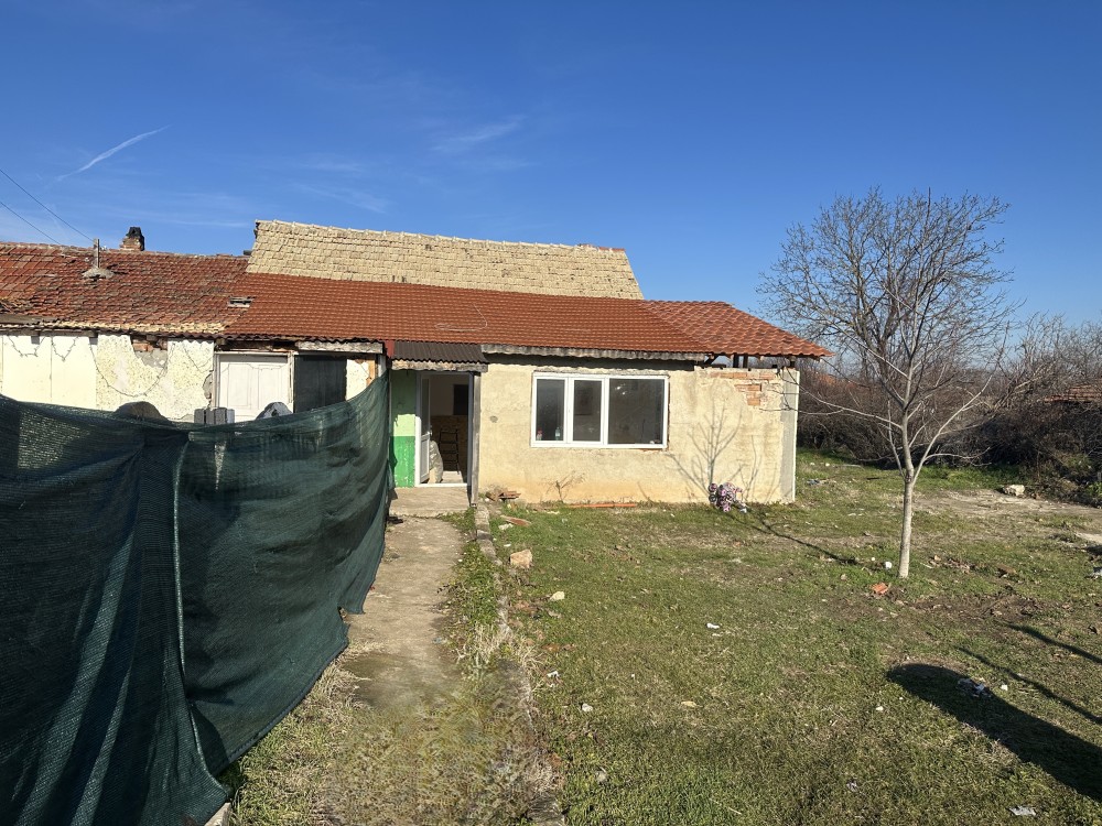 Foto 4 von 12 — Парцел с къща