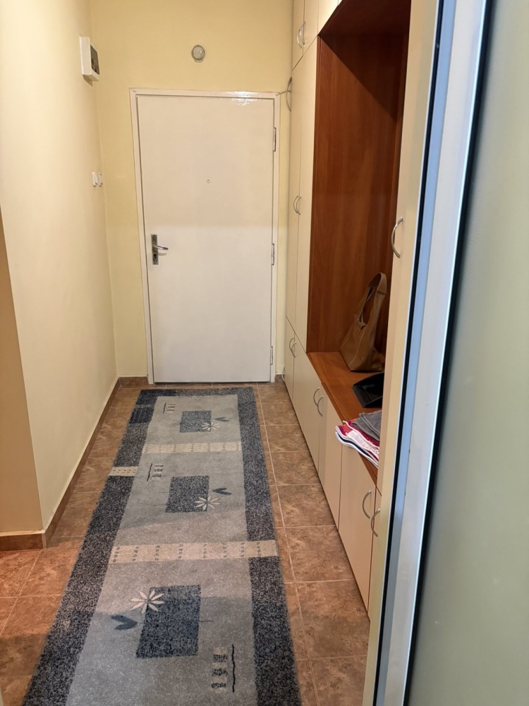 Foto 2 von 7 — Едностаен апартамент