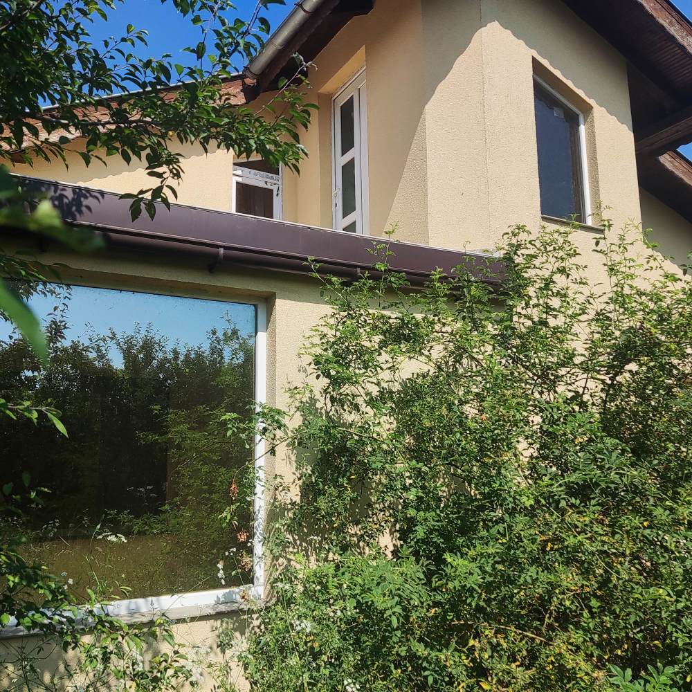 Foto 2 von 5 — Къща с парцел