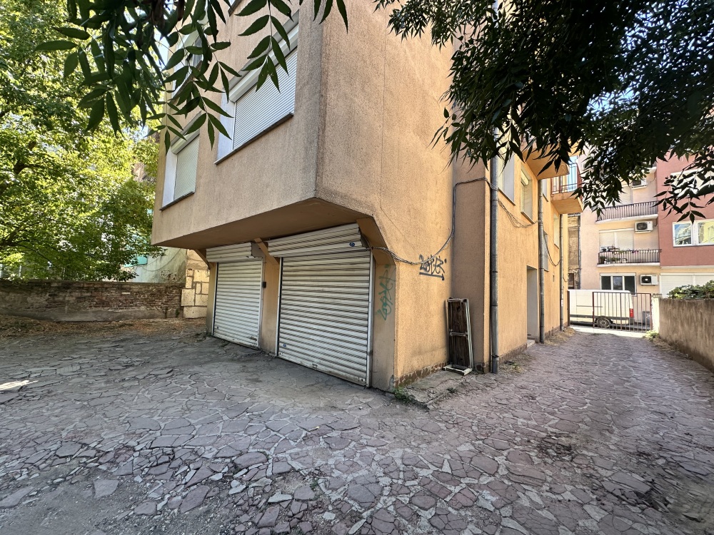 Foto 3 von 5 — Гараж