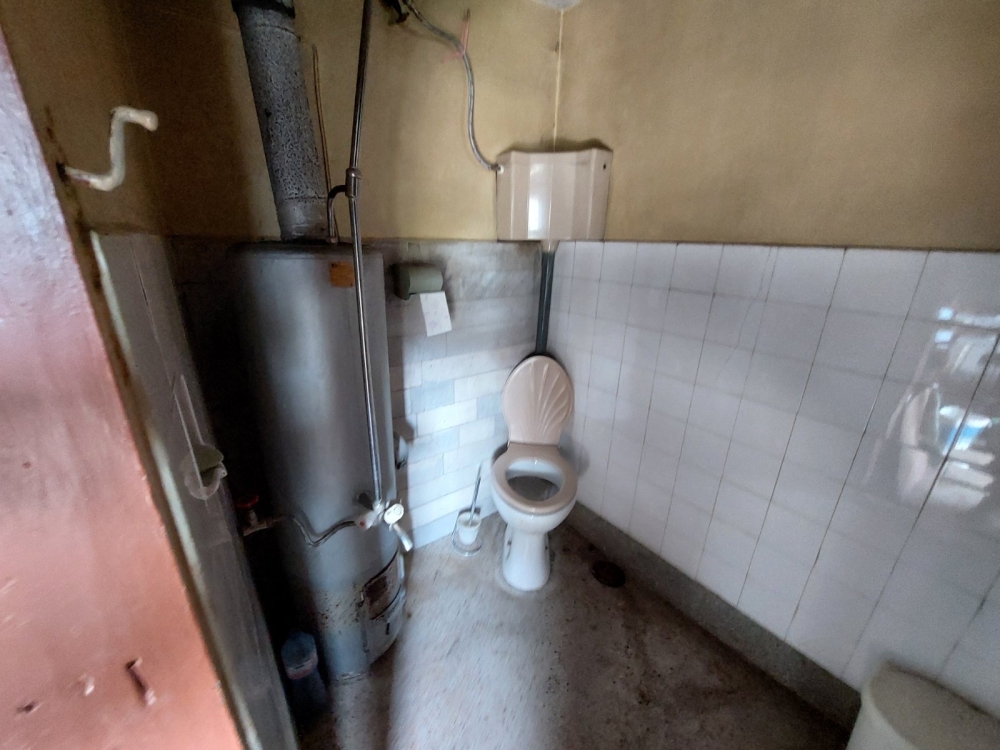 Foto 5 von 8 — Къща