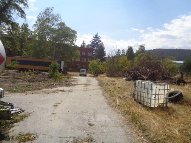 Foto 3 von 13 — Производствен имот