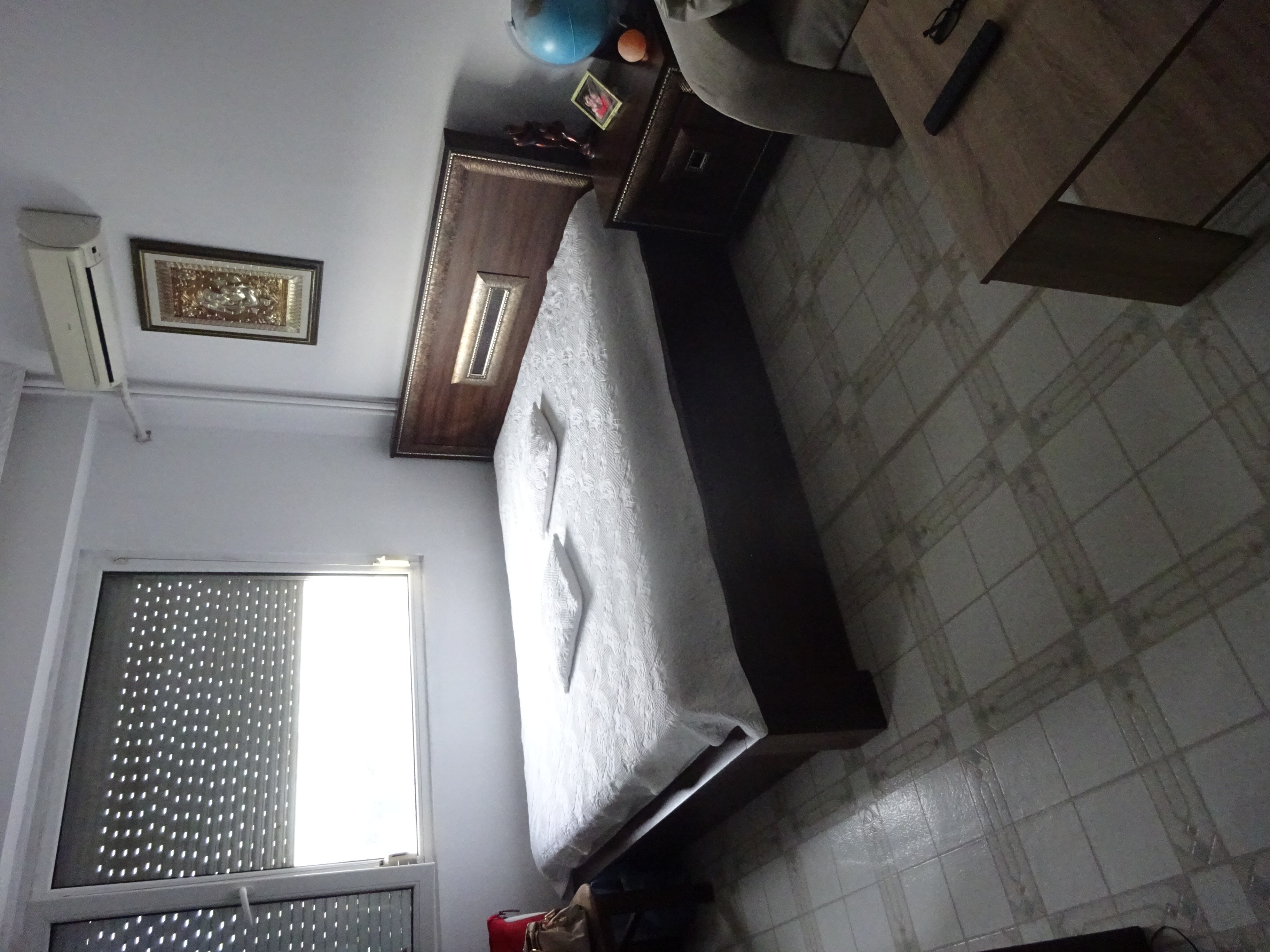 Foto 3 von 5 — Двустаен апартамент