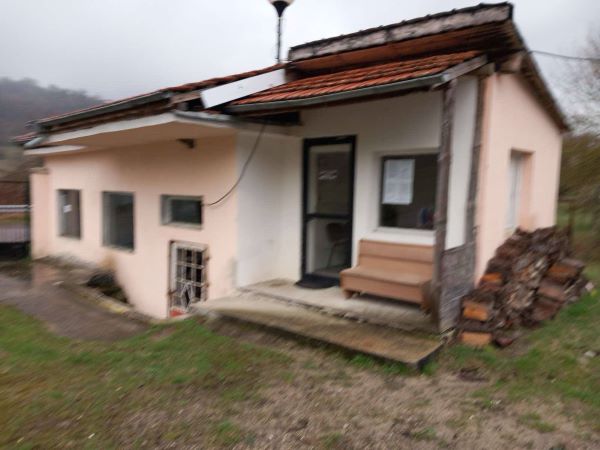 Foto 12 von 13 — Производствен имот