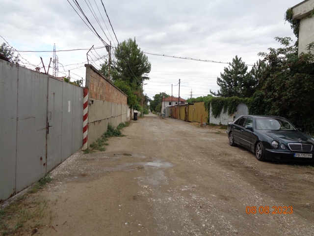 Foto 2 von 13 — Производствен имот