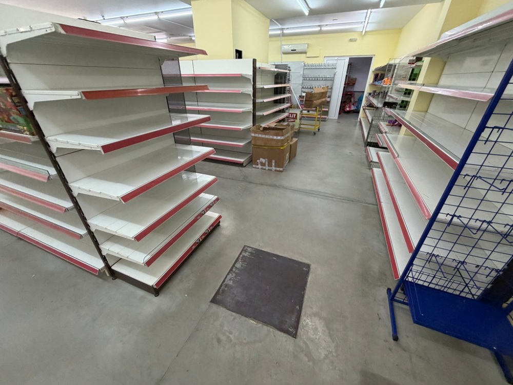 Foto 5 von 16 — Магазин