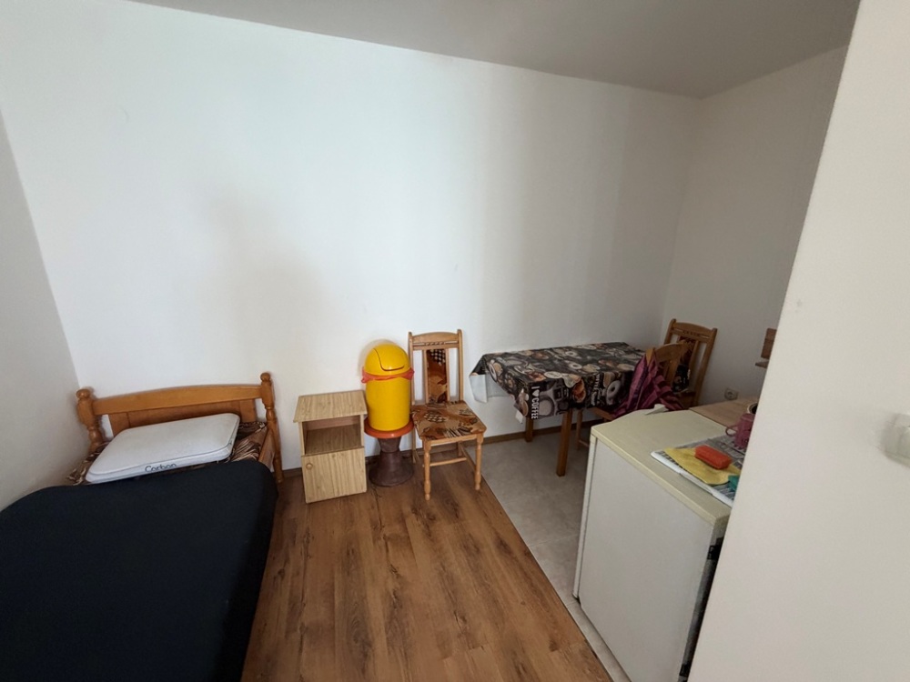 Foto 8 von 14 — Тристаен апартамент