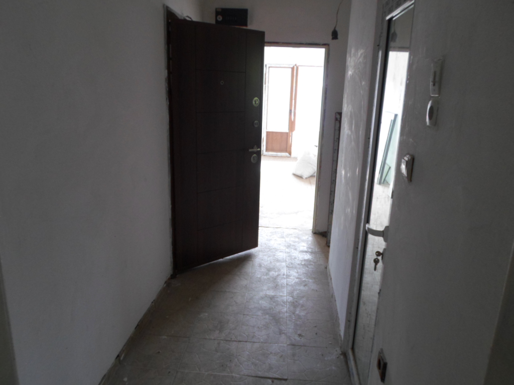 Foto 10 von 17 — Двустаен апартамент
