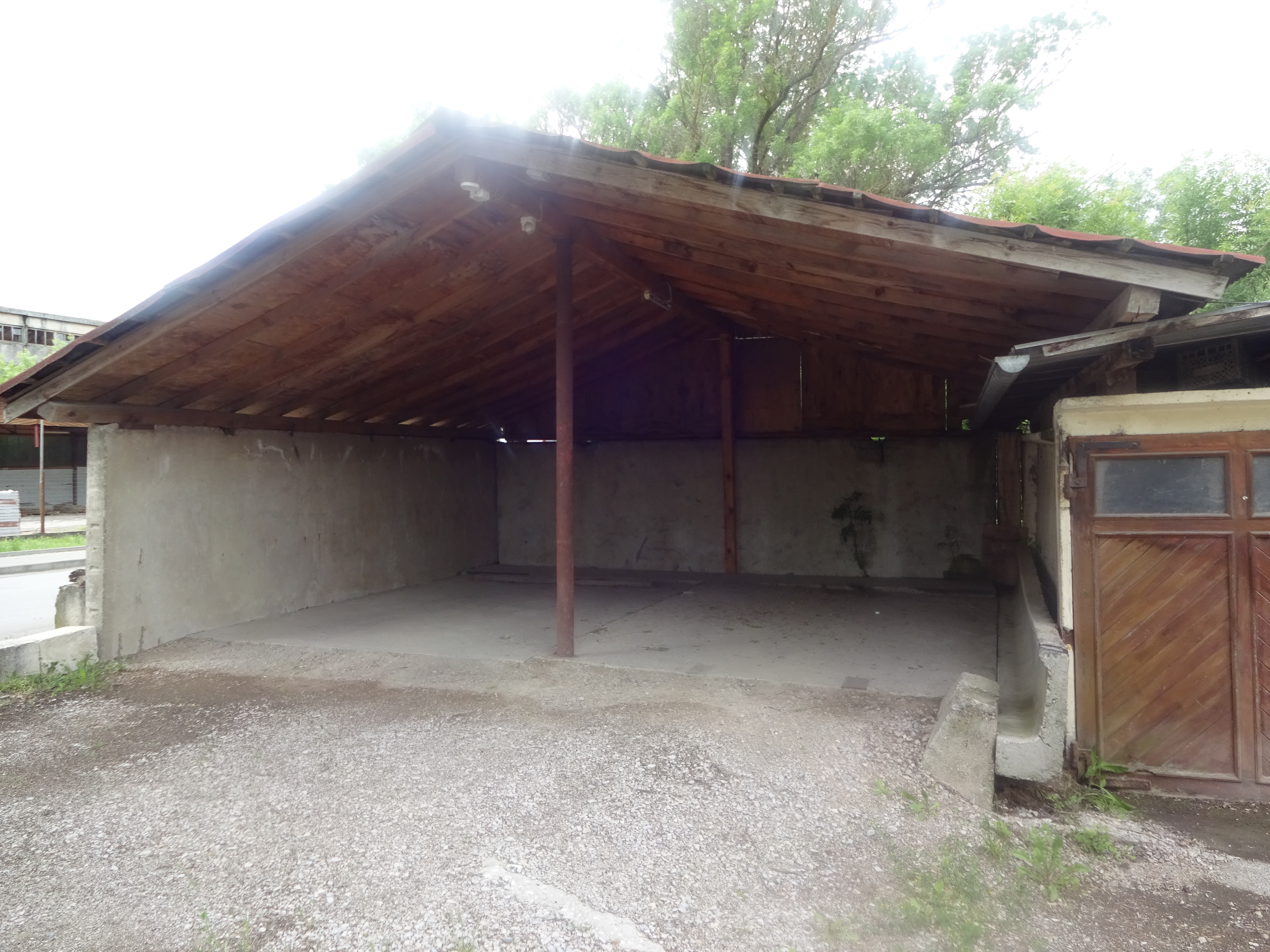Foto 9 von 19 — Производствен имот