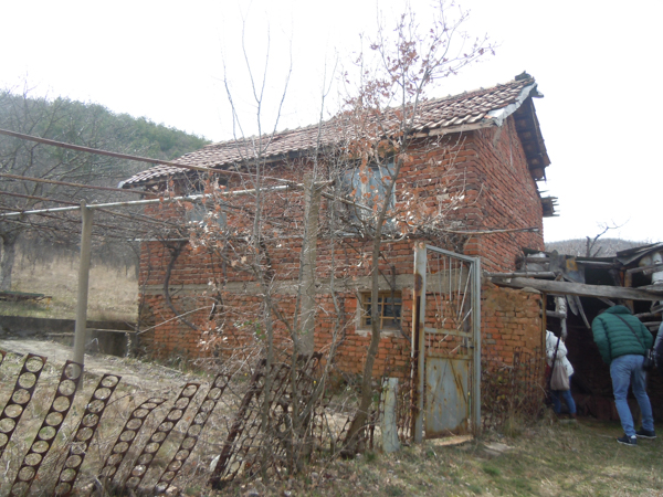 Foto 1 von 9 — Къща