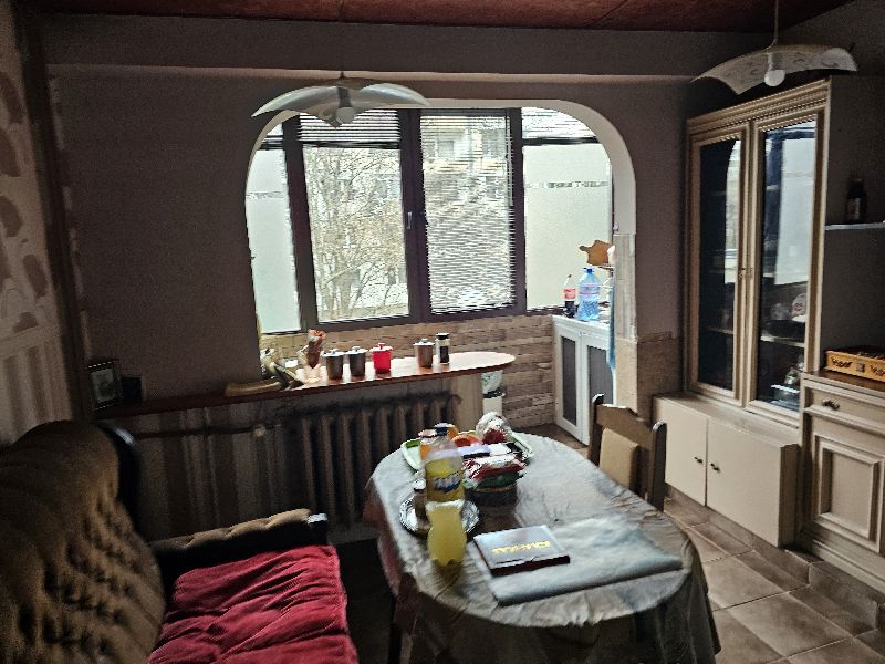 Foto 2 von 3 — Тристаен апартамент