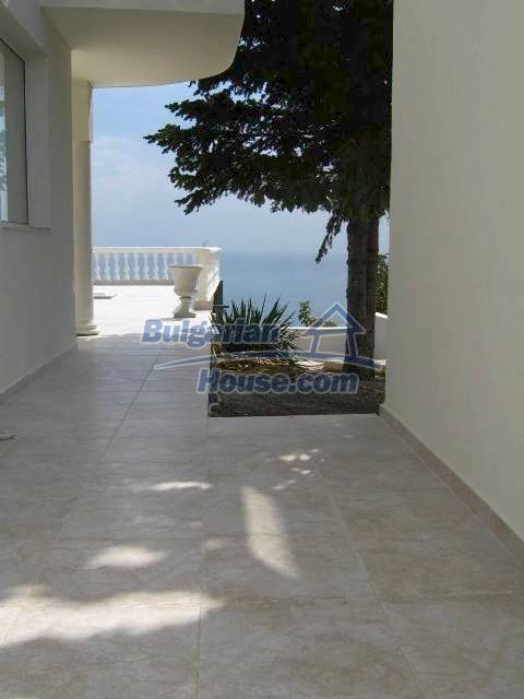 Foto 6 von 6 — Luxury two-storey seaside property in Balchik