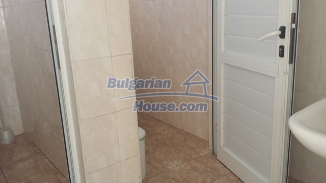 Foto 10 von 12 — Good investment, restaurnat, bar,guest house and running busines