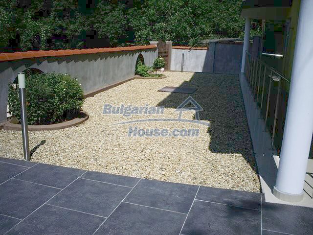 Foto 7 von 12 — Luxury coastal hotel in Albena, excellent investment option