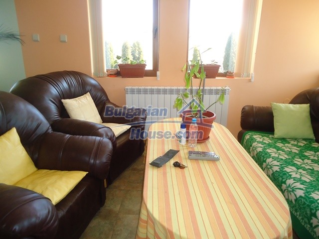 Foto 11 von 12 — Splendid large house near a dam lake in Popovo