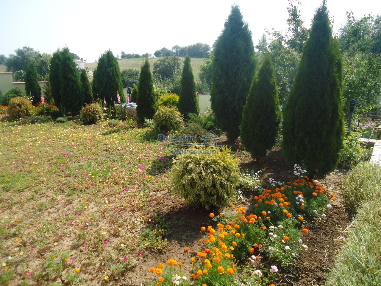 Foto 4 von 12 — Splendid large house near a dam lake in Popovo