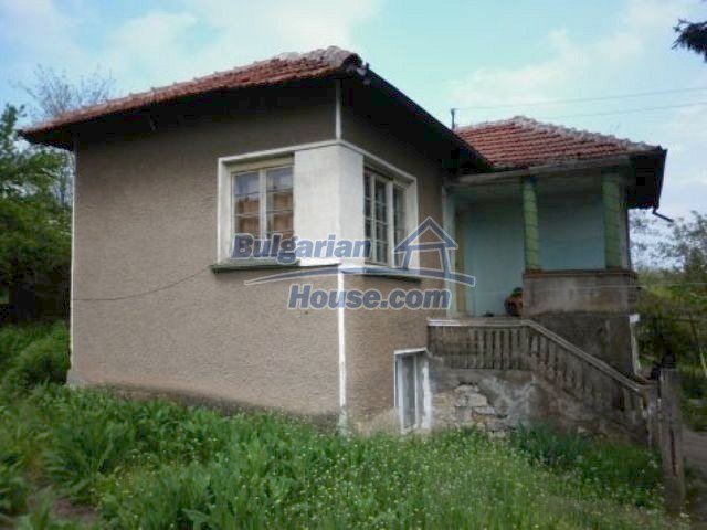 Foto 6 von 12 — Rural house with a large garden near Montana