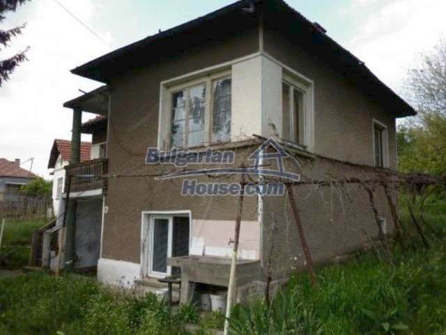 Foto 5 von 12 — Rural house with a large garden near Montana